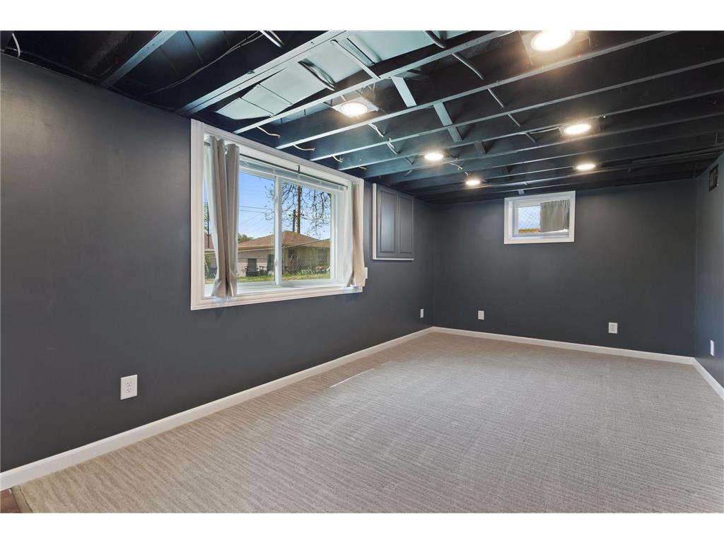 4325 Beard Avenue N Robbinsdale MN 55422 7073769 image15