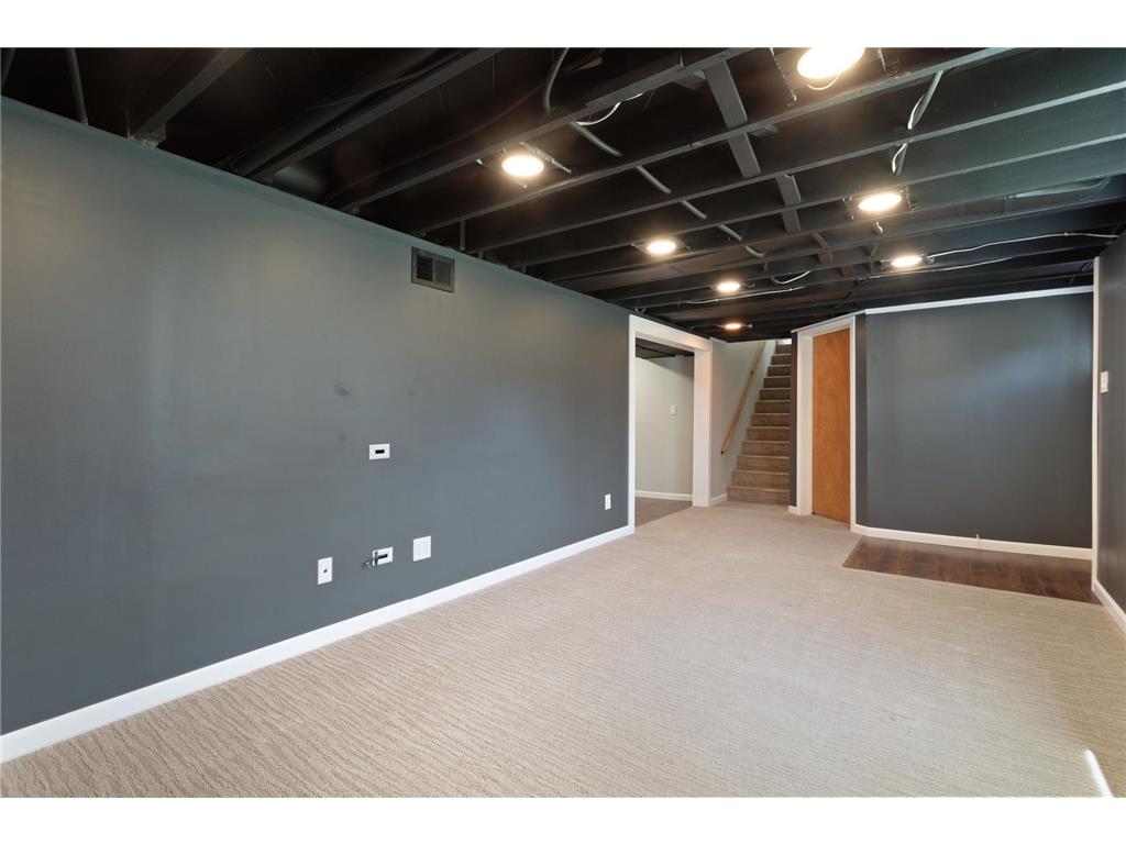 4325 Beard Avenue N Robbinsdale MN 55422 7073769 image17