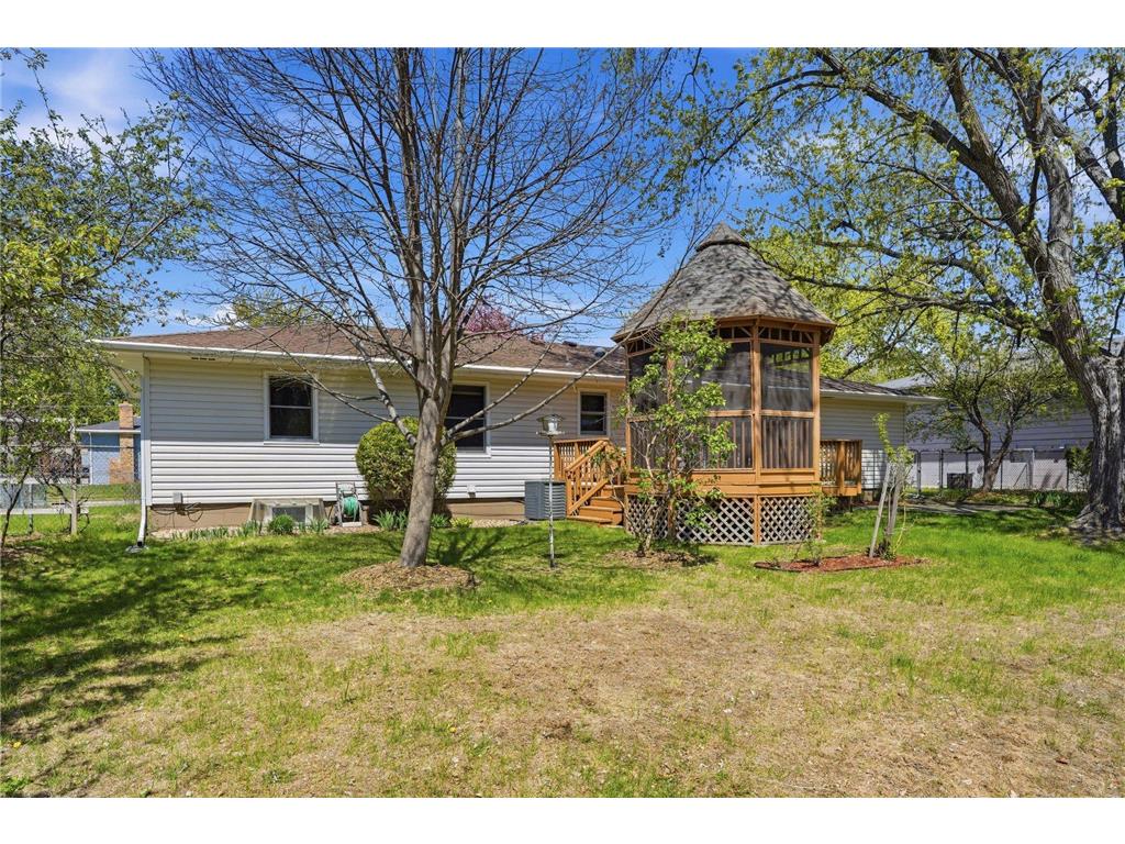 4325 Brookdale Drive N Brooklyn Park MN 55443 7058390 image13