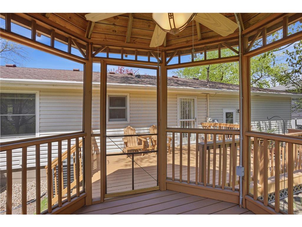 4325 Brookdale Drive N Brooklyn Park MN 55443 7058390 image17