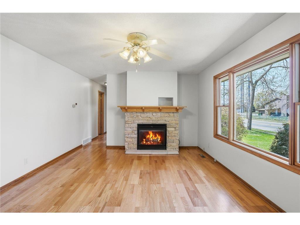 4325 Brookdale Drive N Brooklyn Park MN 55443 7058390 image23