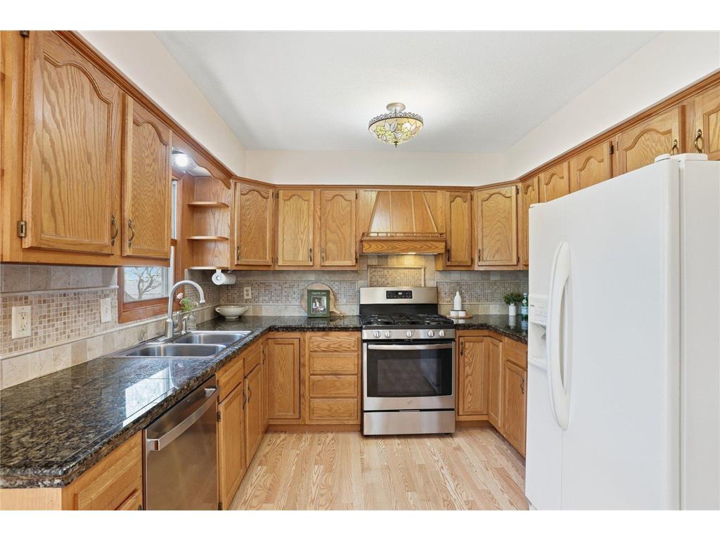 4325 Brookdale Drive N Brooklyn Park MN 55443 7058390 image27