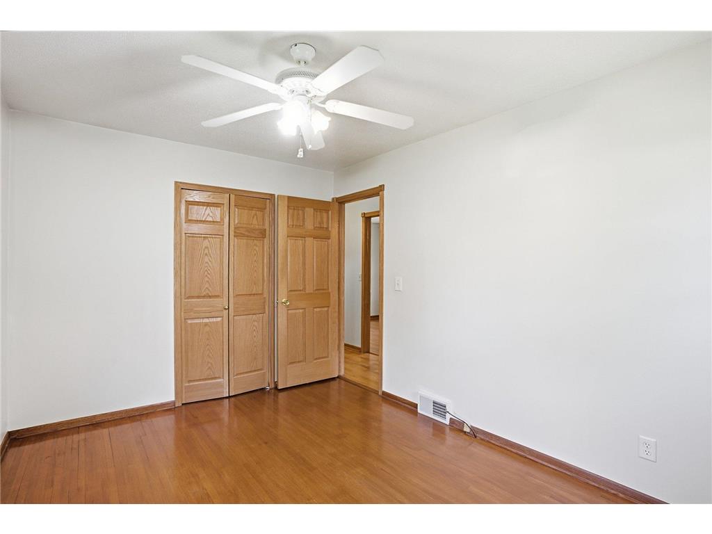 4325 Brookdale Drive N Brooklyn Park MN 55443 7058390 image32