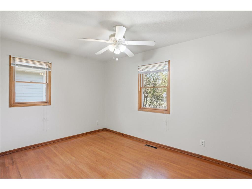 4325 Brookdale Drive N Brooklyn Park MN 55443 7058390 image33