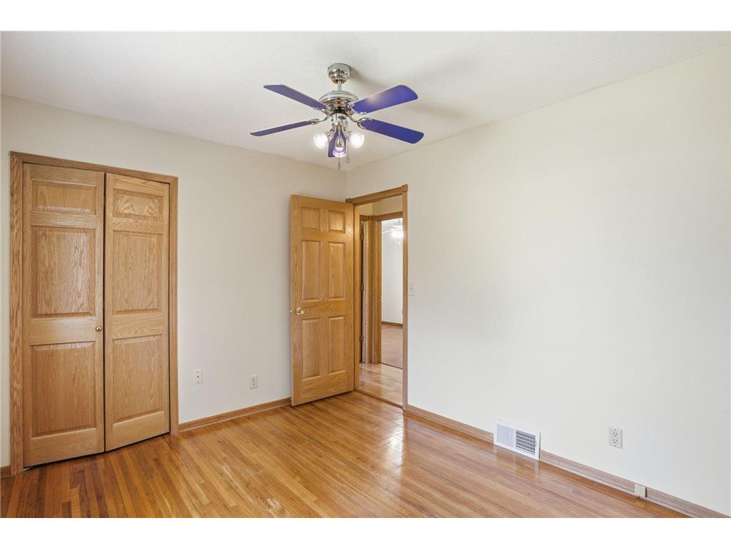 4325 Brookdale Drive N Brooklyn Park MN 55443 7058390 image36