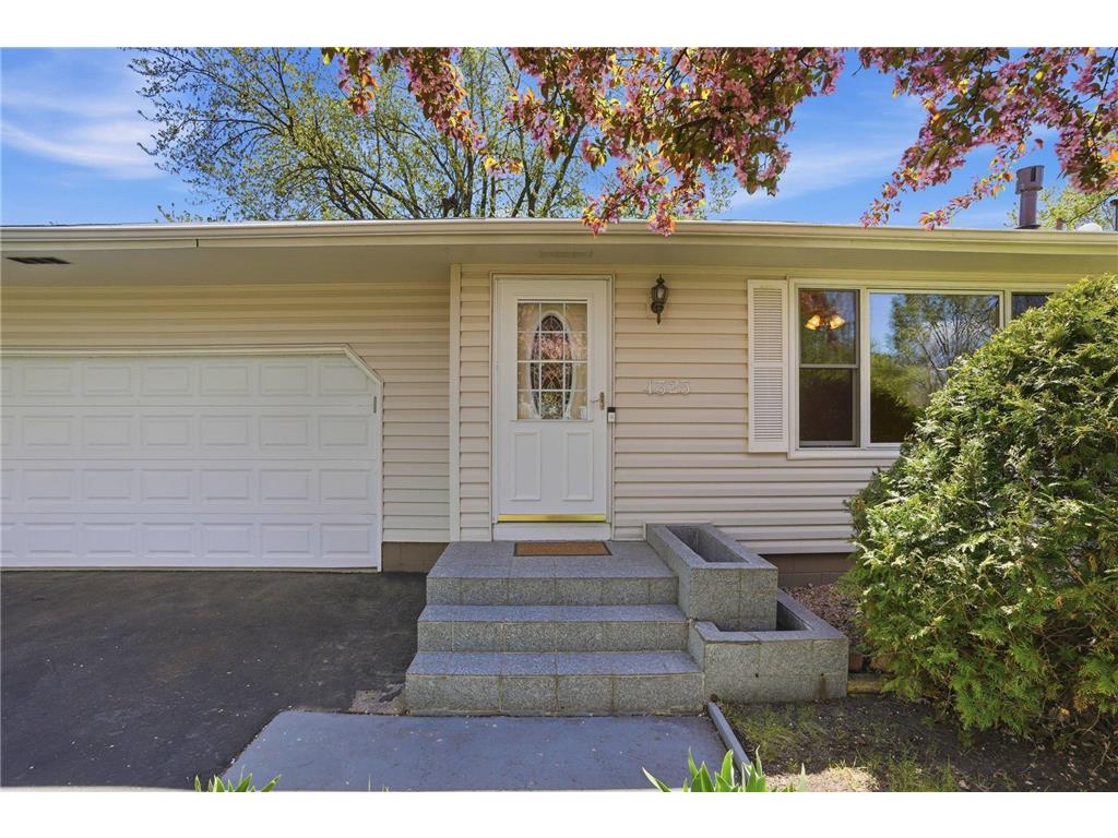 4325 Brookdale Drive N Brooklyn Park MN 55443 7058390 image5