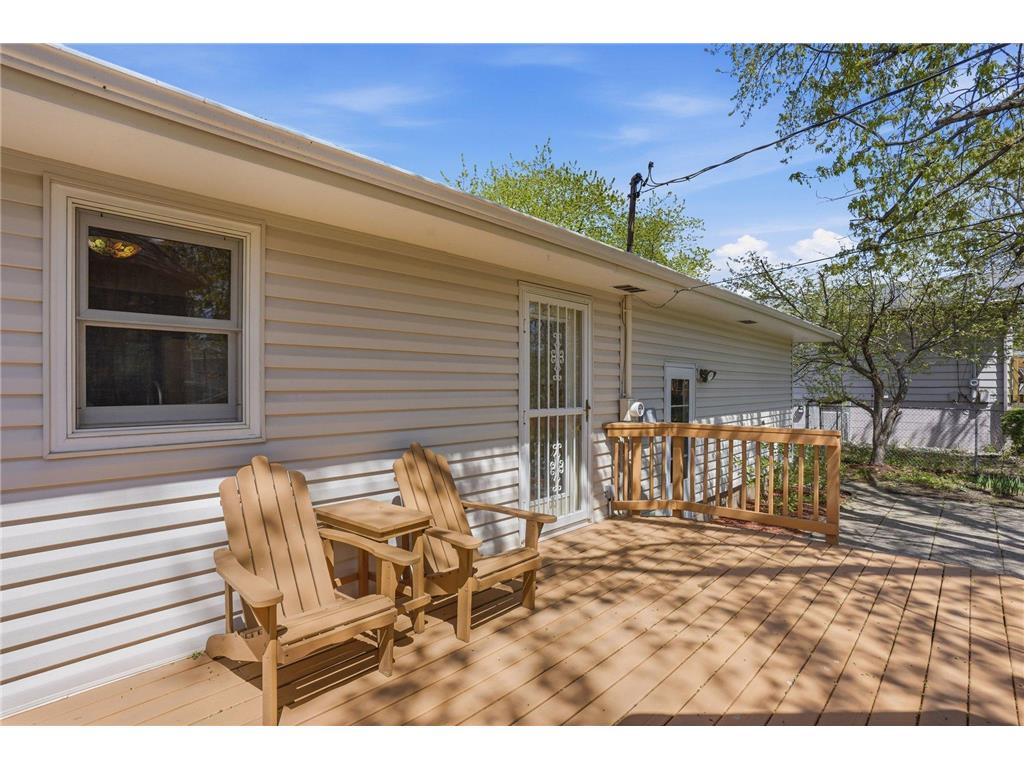 4325 Brookdale Drive N Brooklyn Park MN 55443 7058390 image8