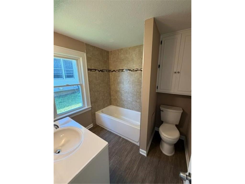 4326 Morgan Avenue N Minneapolis MN 55412 7106284 image12