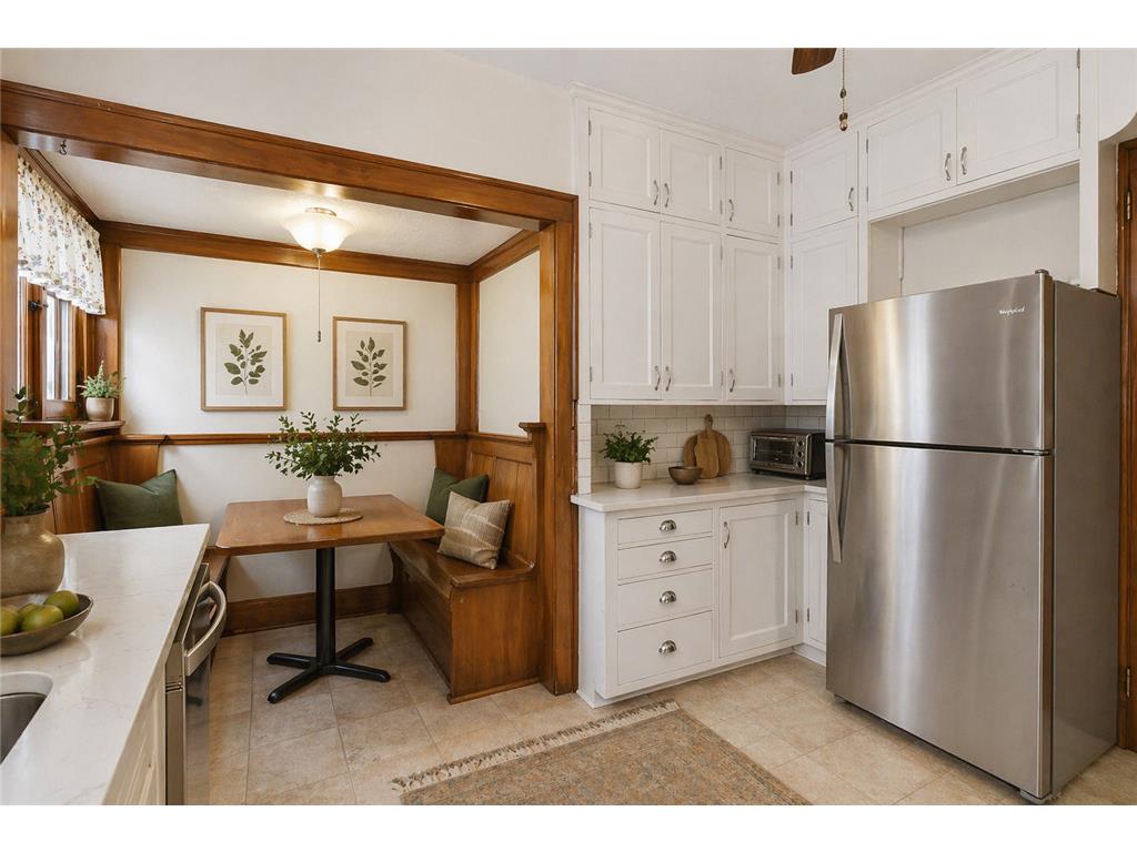 4328 Lyndale Avenue S Minneapolis MN 55409 7038859 image22