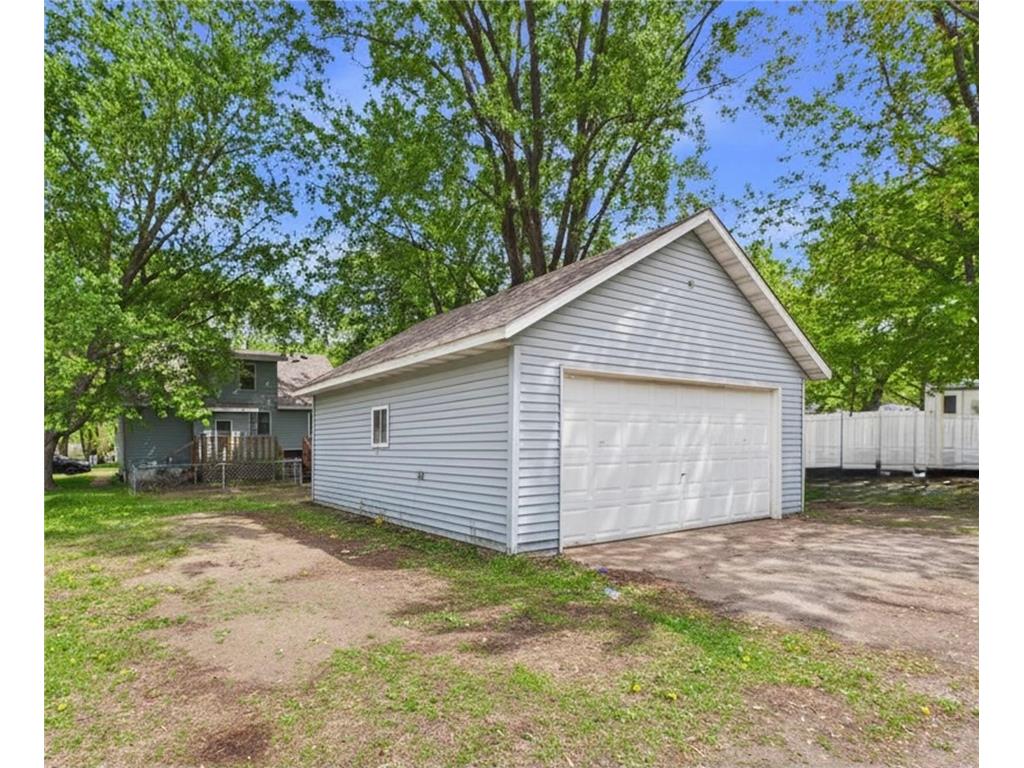 433 30th Avenue N Saint Cloud MN 56303 7077088 image4