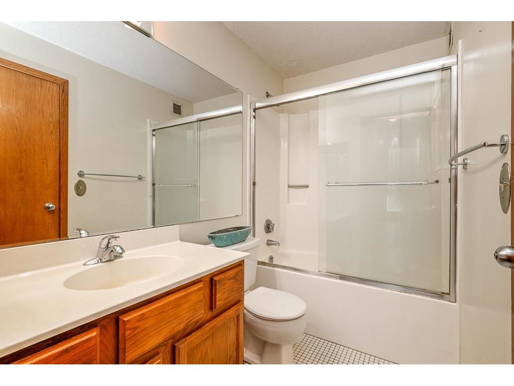 433 7th Street S #2305 Minneapolis MN 55415 7016723 image8