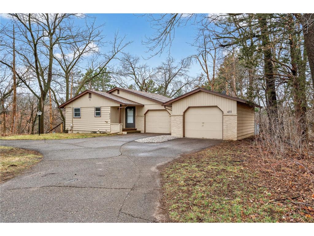433 7th Street S Hudson WI 54016 7048890 image1