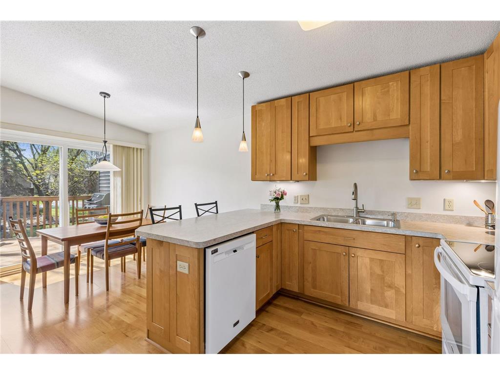 433 97th Lane NE Blaine MN 55434 7053498 image16