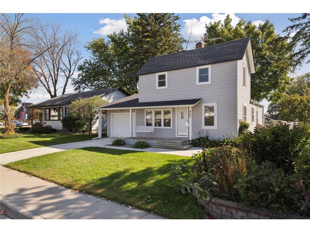 433 E 2nd Street Waconia MN 55387 6794620 image1