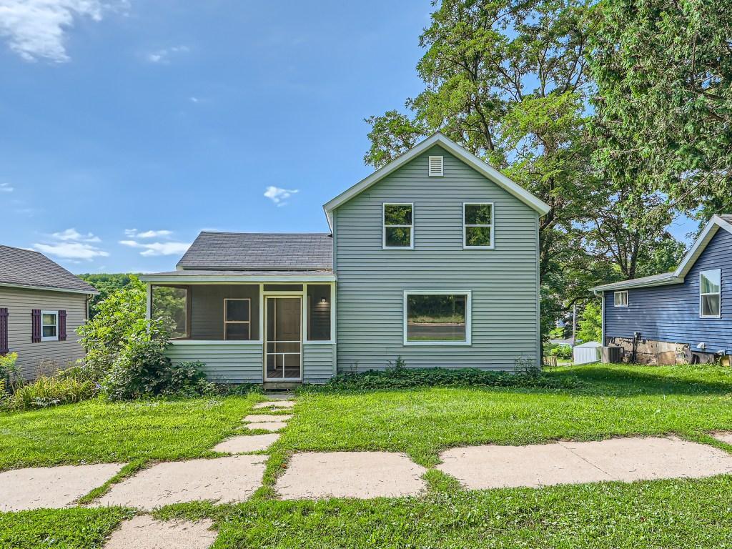 433 E Oak Street Glenwood City WI 54013 6415091 image1
