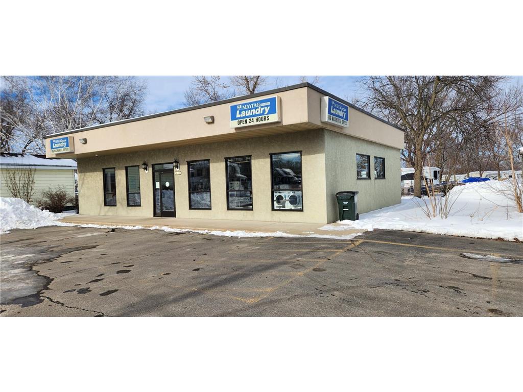 433 Main Street E Waterville MN 56096 6330140 image1