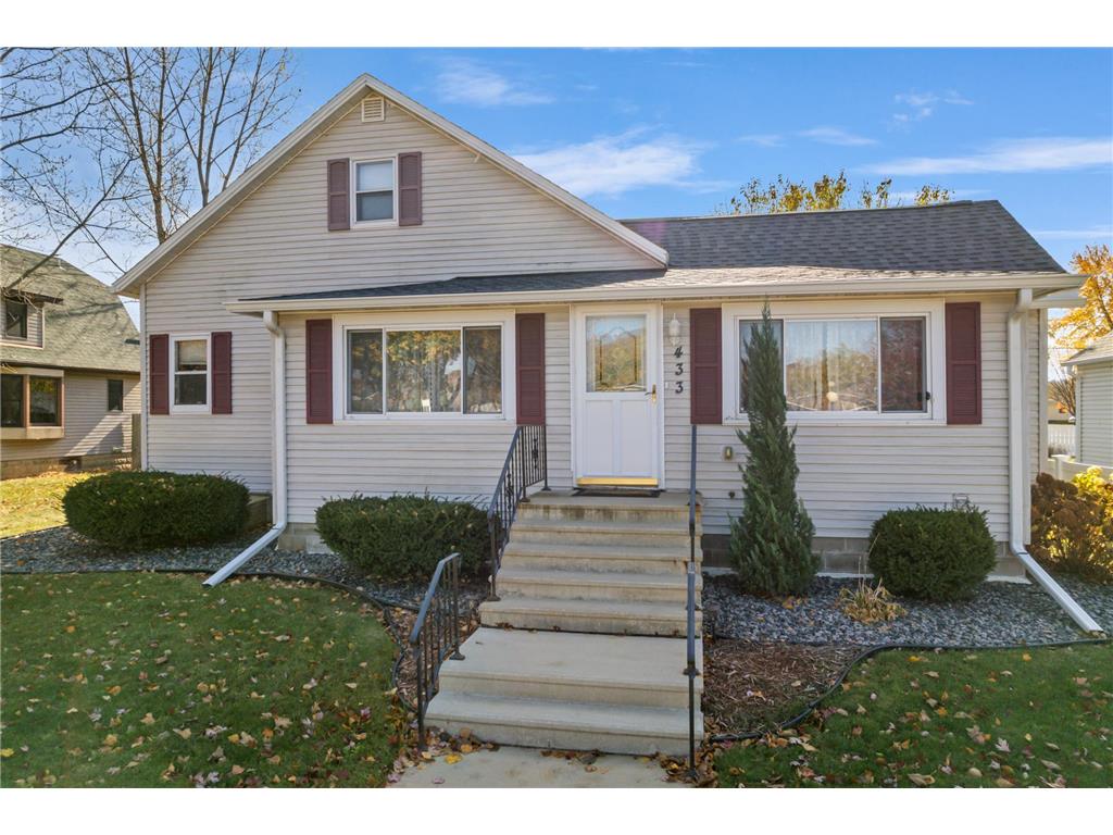 433 Main Street La Crescent MN 55947 6628158 image1