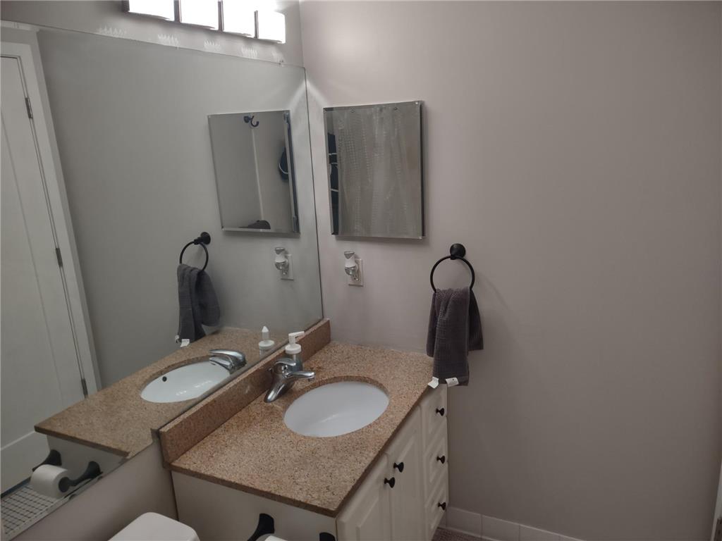 433 S 7th Street #1603 Minneapolis MN 55415 7053452 image7