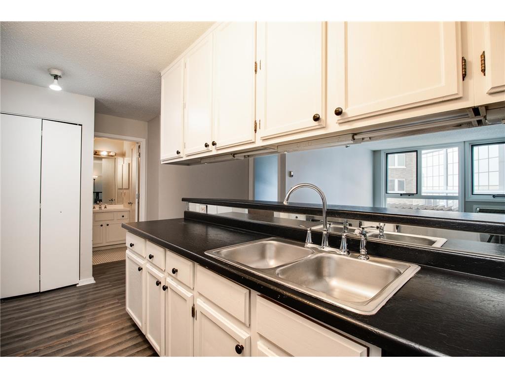 433 S 7th Street #1609 Minneapolis MN 55415 6800510 image15