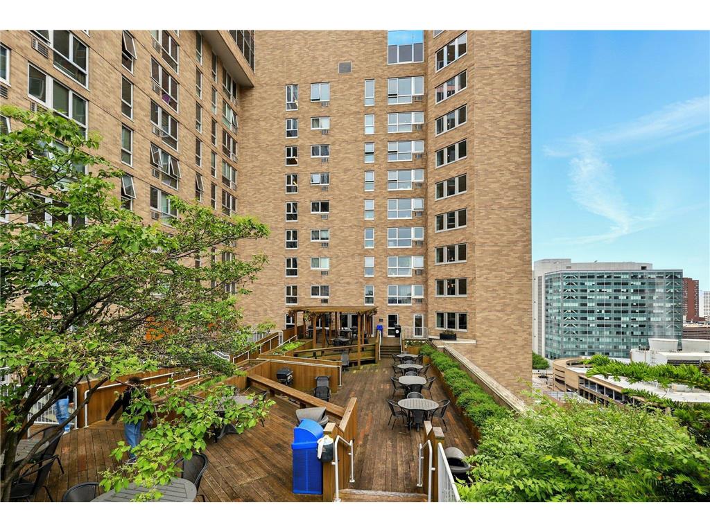 433 S 7th Street #1623 Minneapolis MN 55415 6730232 image4