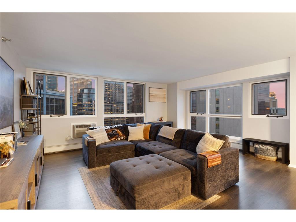 433 S 7th Street #1701 Minneapolis MN 55415 7109159 image3