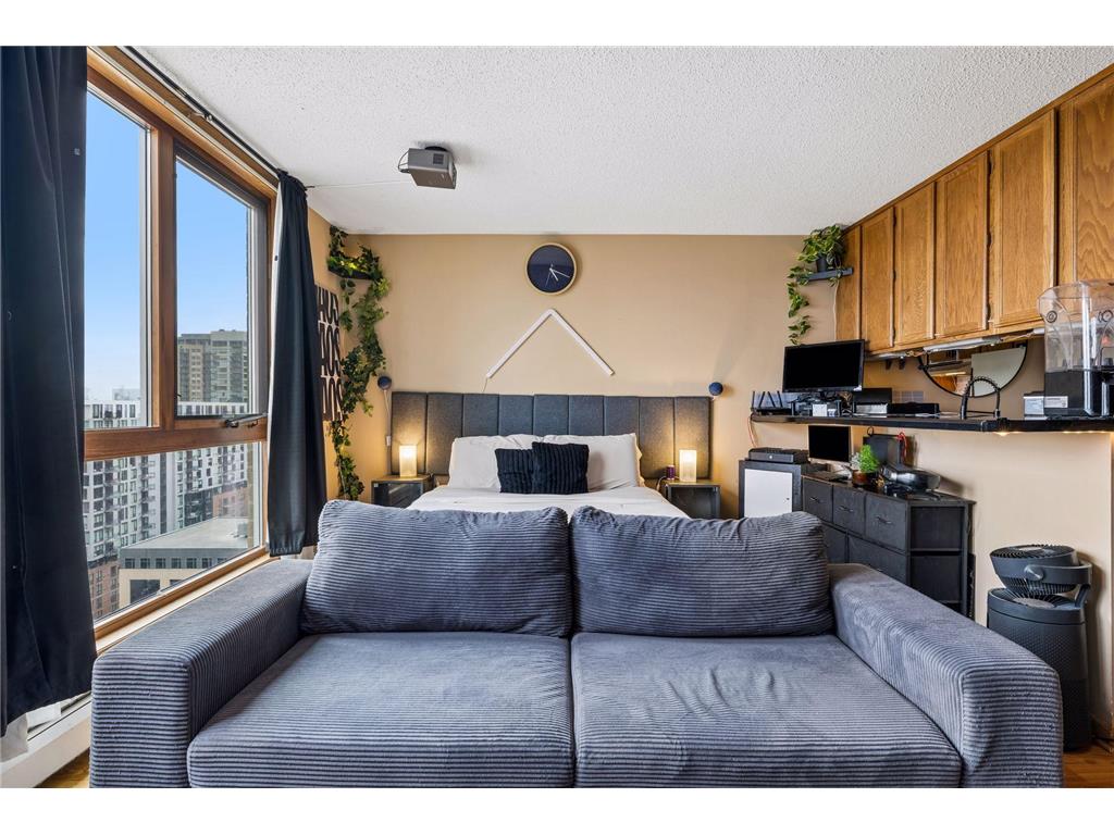 433 S 7th Street #1704 Minneapolis MN 55415 7046730 image11