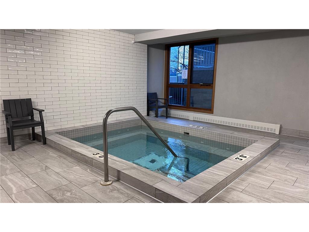 433 S 7th Street #1711 Minneapolis MN 55415 7084316 image17