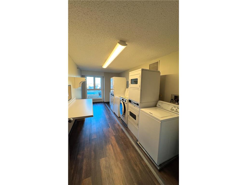 433 S 7th Street #1711 Minneapolis MN 55415 7084316 image23
