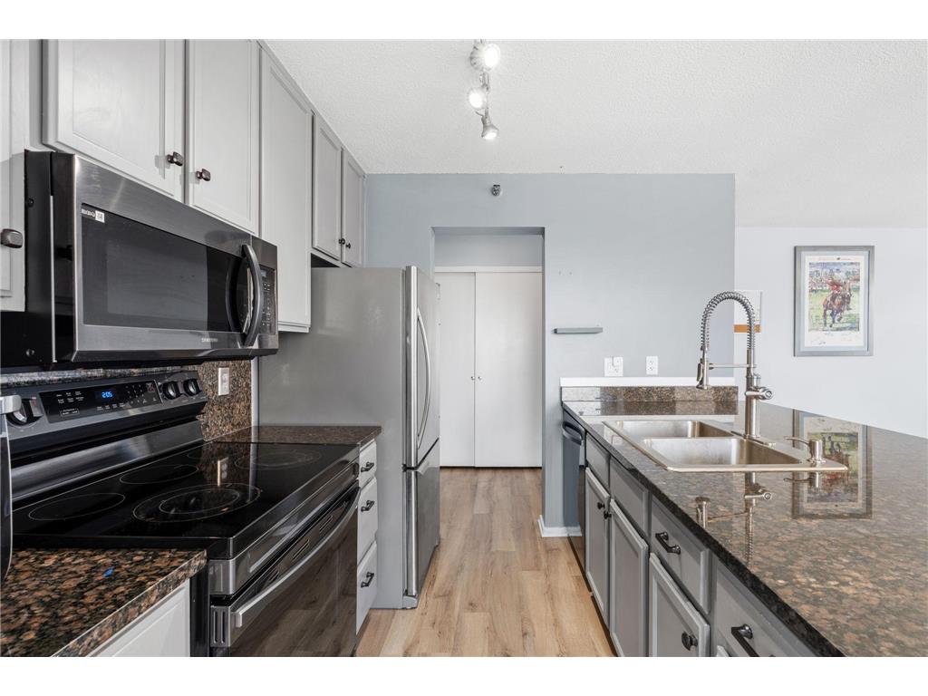 433 S 7th Street #1801 Minneapolis MN 55415 7034840 image37