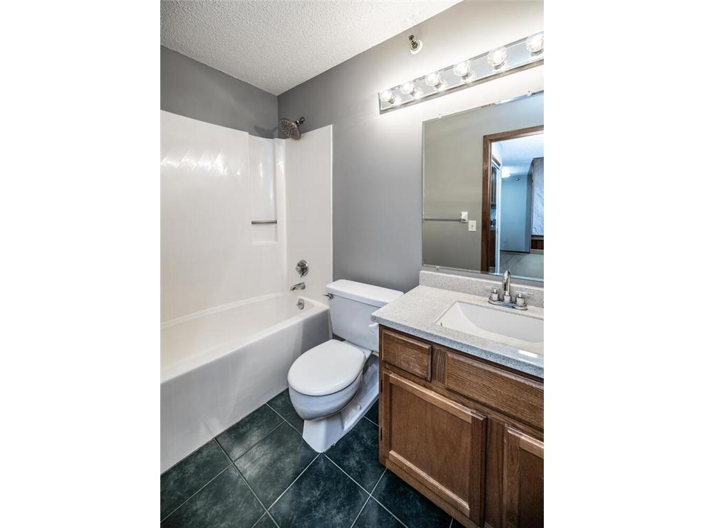 433 S 7th Street #1819 Minneapolis MN 55415 7036661 image7