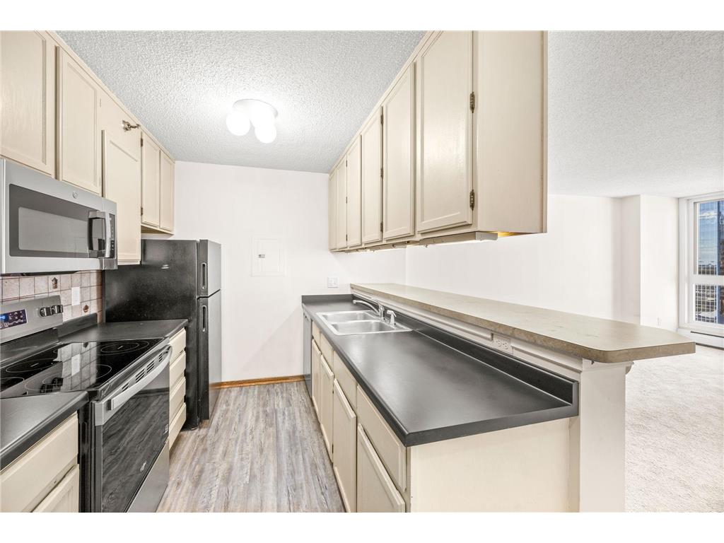 433 S 7th Street #1821 Minneapolis MN 55415 6804205 image10