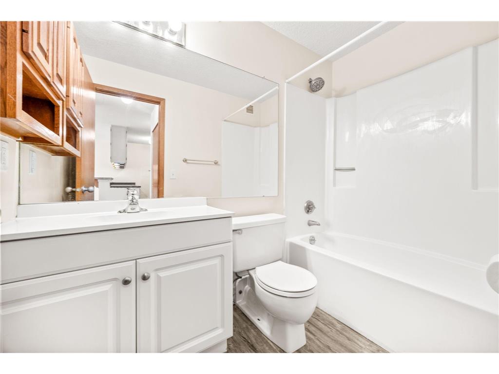 433 S 7th Street #1821 Minneapolis MN 55415 6804205 image14