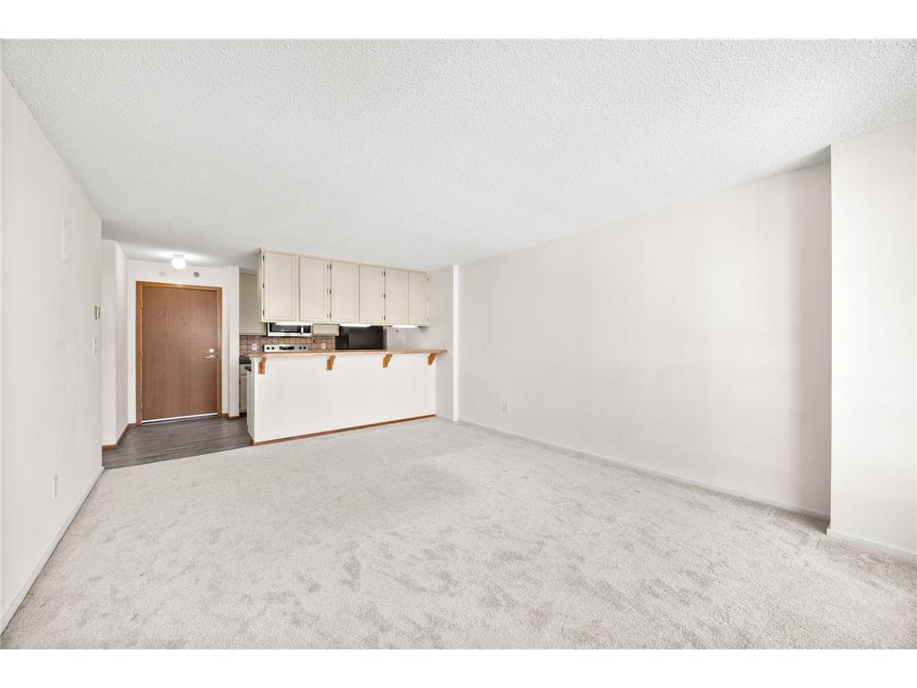 433 S 7th Street #1821 Minneapolis MN 55415 6804205 image5