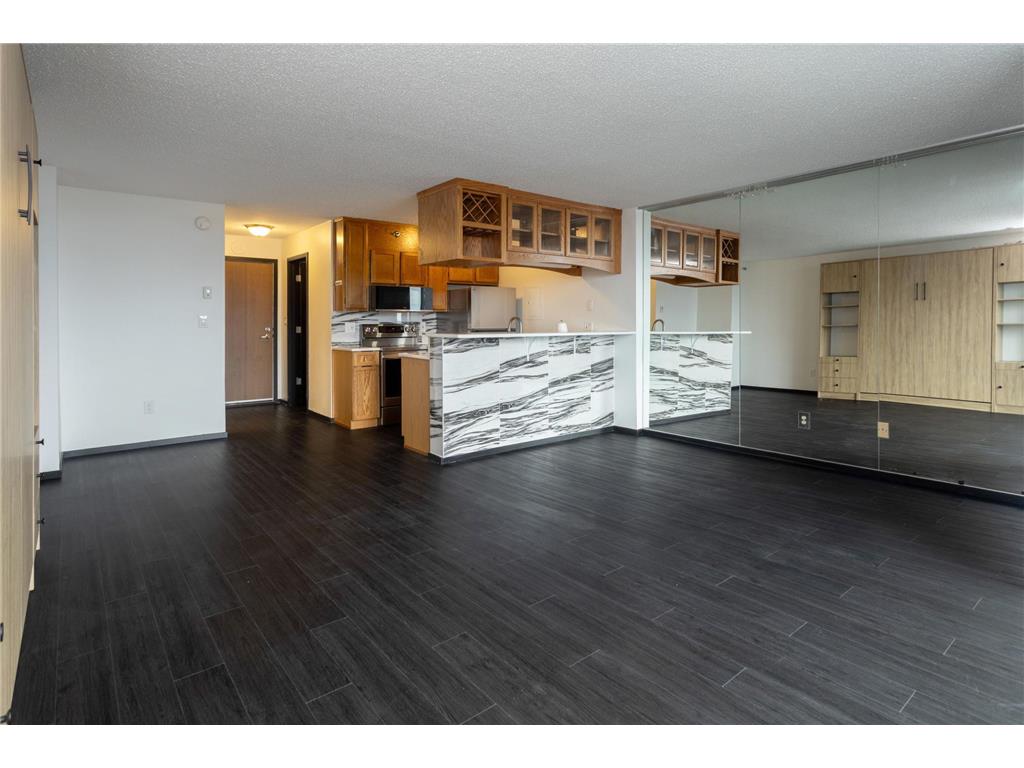 433 S 7th Street #1822 Minneapolis MN 55415 7042677 image4