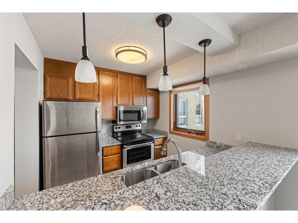 433 S 7th Street #1828 Minneapolis MN 55415 7049673 image4