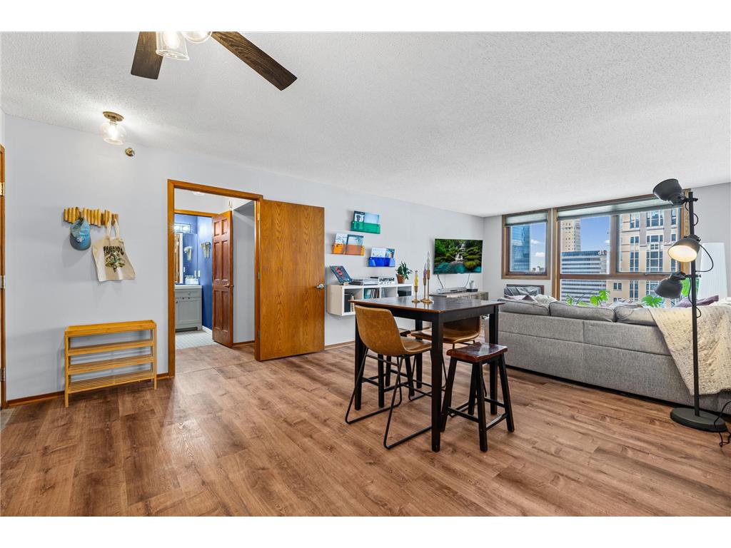 433 S 7th Street #1917 Minneapolis MN 55415 7042862 image8