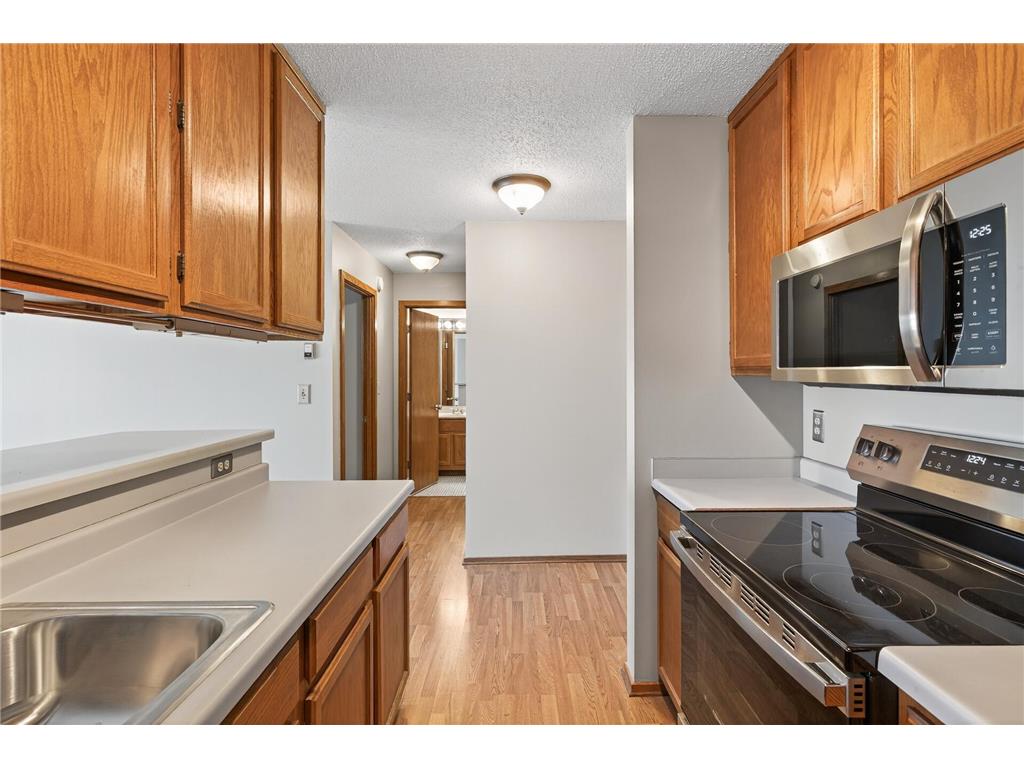 433 S 7th Street #2121 Minneapolis MN 55415 6792357 image10