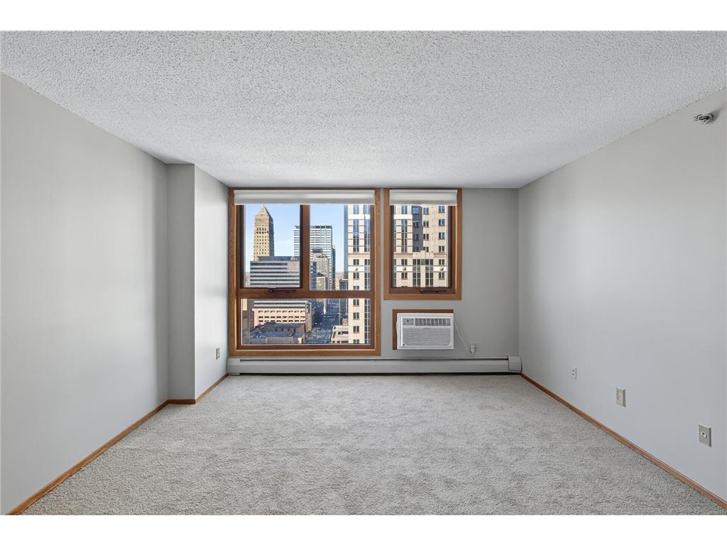 433 S 7th Street #2121 Minneapolis MN 55415 6792357 image4