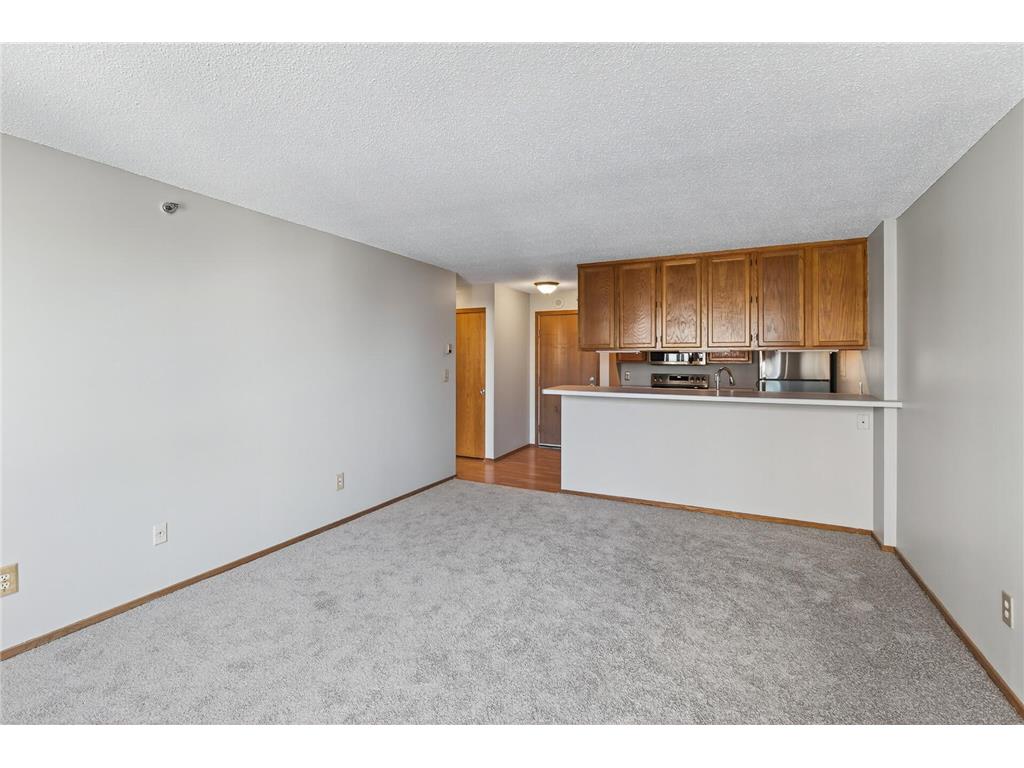 433 S 7th Street #2121 Minneapolis MN 55415 6792357 image5