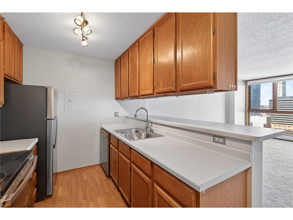 433 S 7th Street #2121 Minneapolis MN 55415 6792357 image9