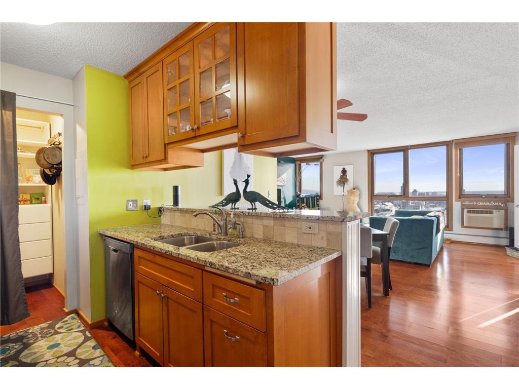 433 S 7th Street #2208 Minneapolis MN 55415 6261225 image1