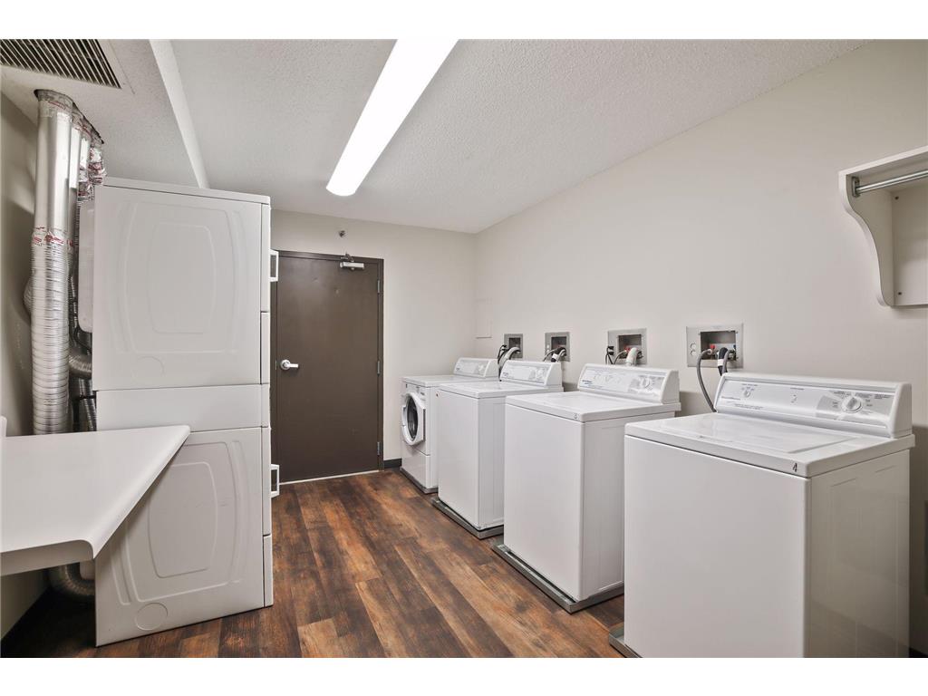 433 S 7th Street #2212 Minneapolis MN 55415 7029485 image49