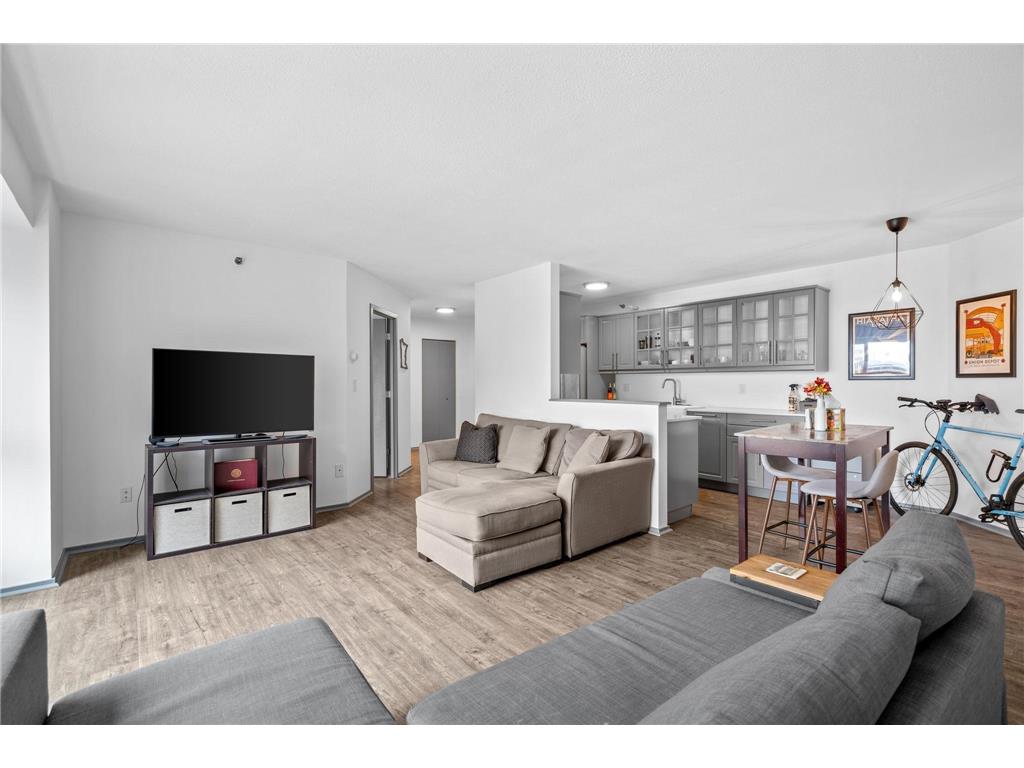 433 S 7th Street #2213 Minneapolis MN 55415 6486249 image1