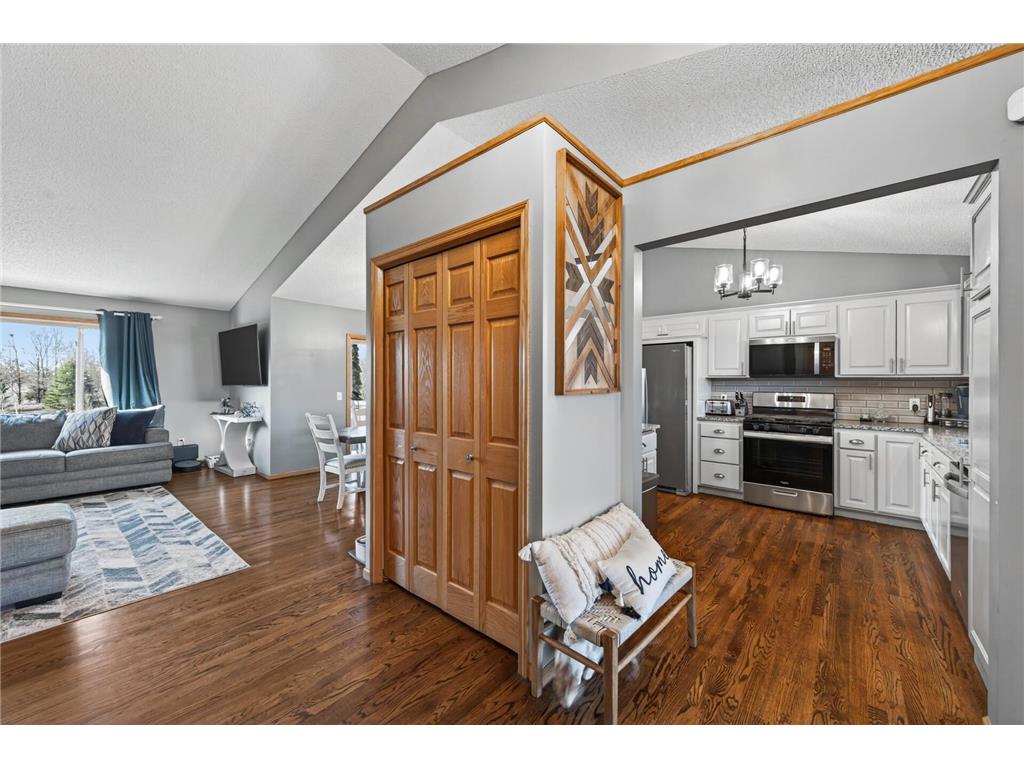 4330 203rd Lane NW Anoka MN 55303 7051041 image11