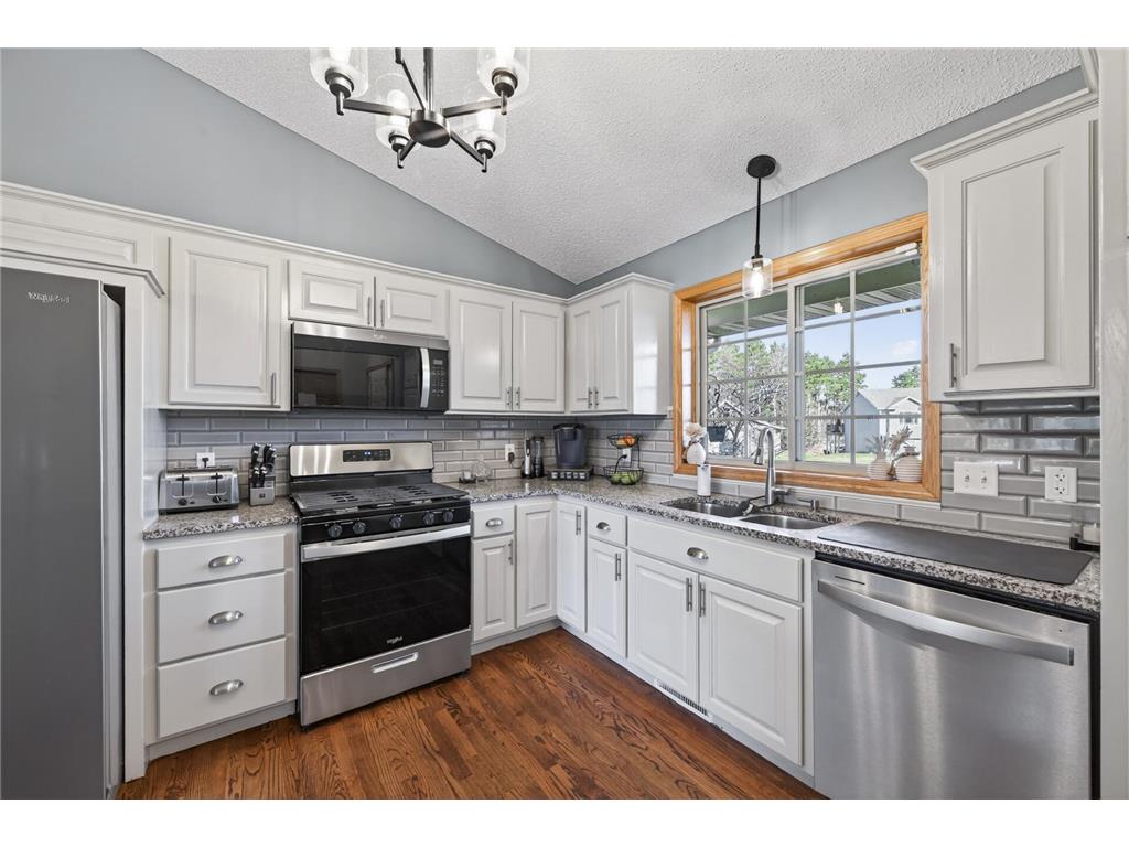 4330 203rd Lane NW Anoka MN 55303 7051041 image9