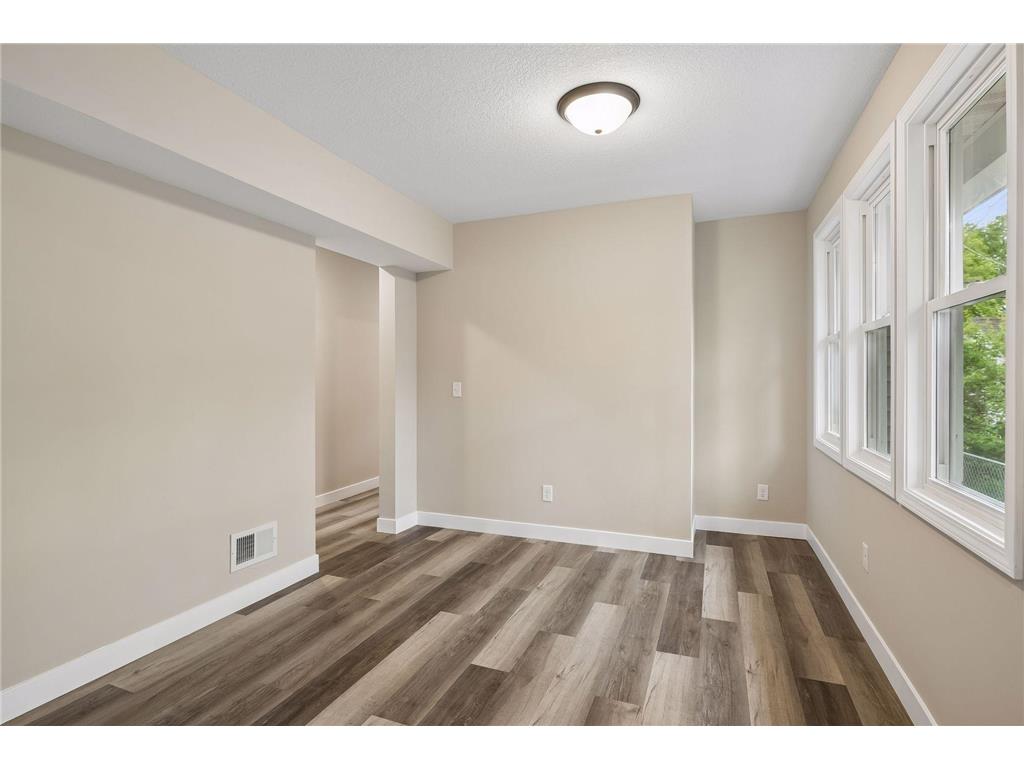 4330 5th Avenue S Minneapolis MN 55409 7075252 image19