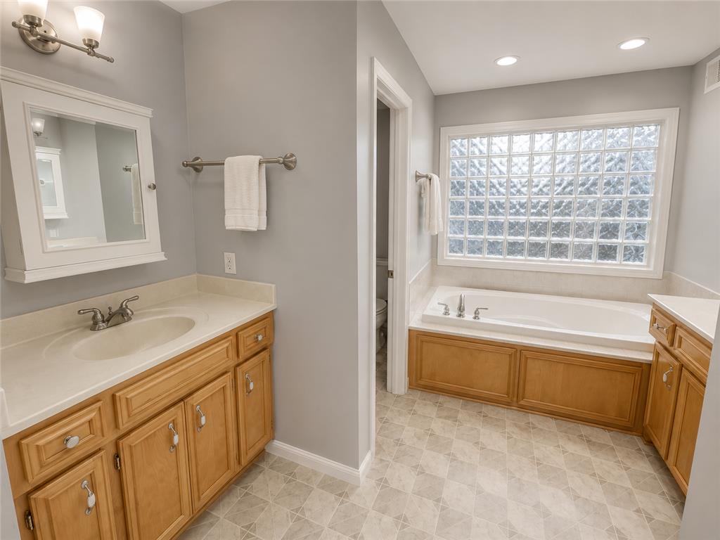 4331 Jennifer Court Eagan MN 55123 7104886 image18
