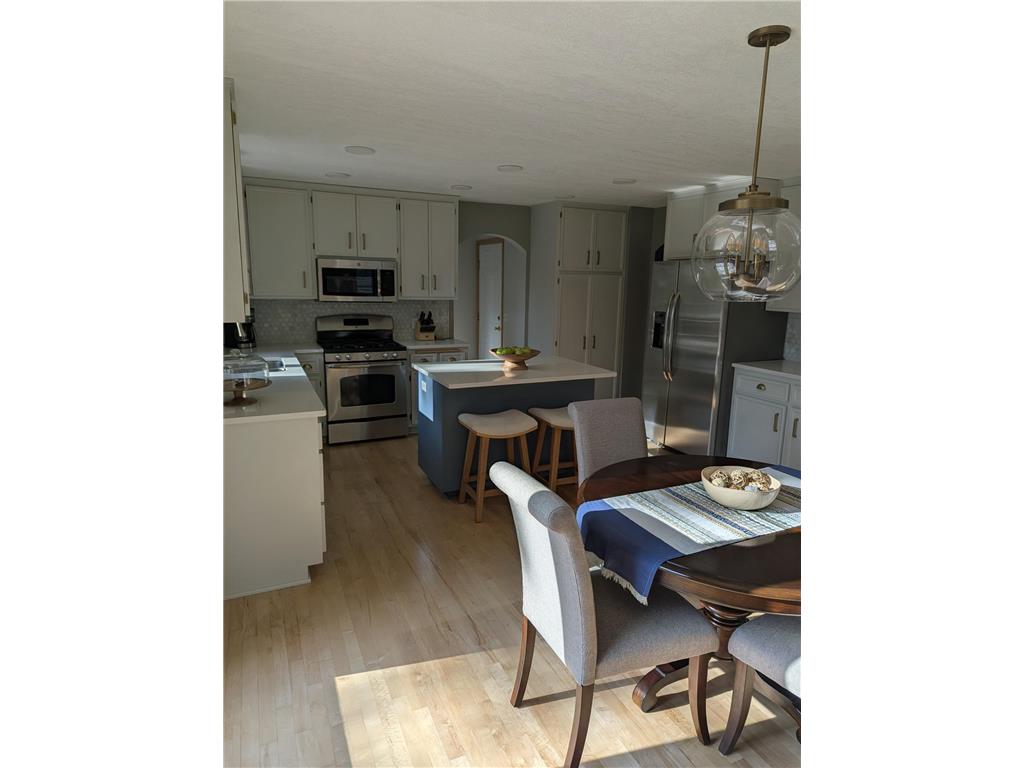 4331 Jennifer Court Eagan MN 55123 7104886 image2