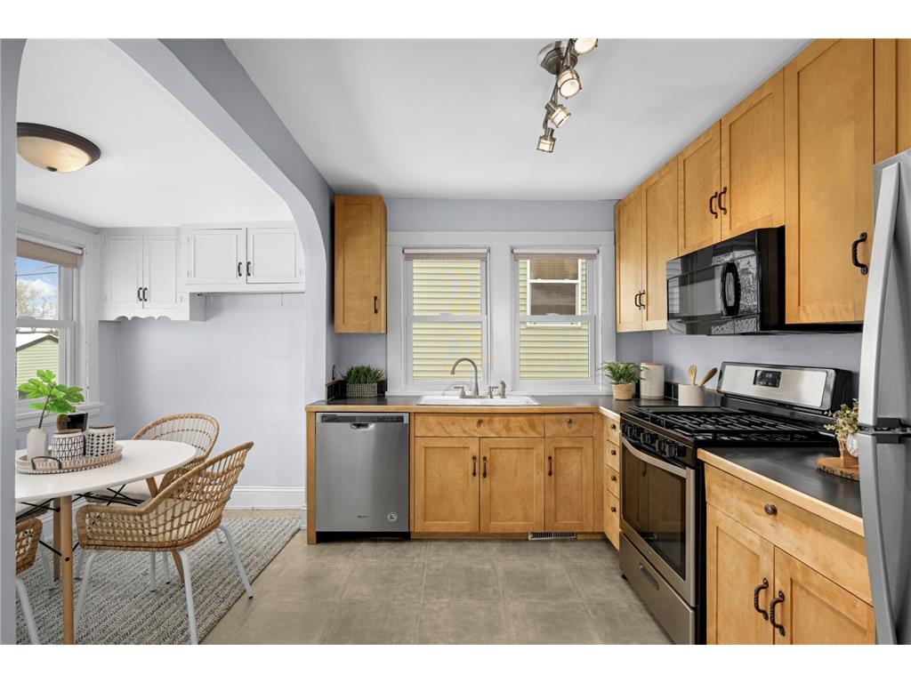 4331 Pillsbury Avenue S Minneapolis MN 55409 7068068 image7