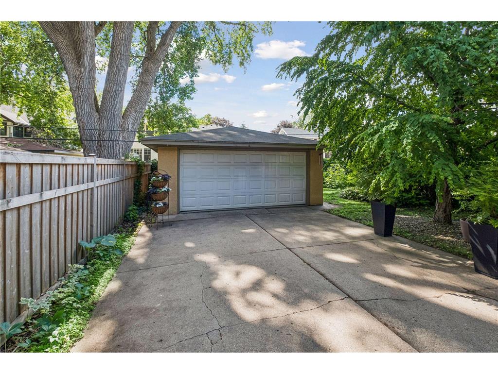 4332 Colfax Avenue S Minneapolis MN 55409 7094550 image36